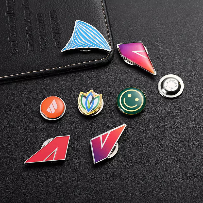 Sette disegni di smalto adesivi epossidica resina magnete badge